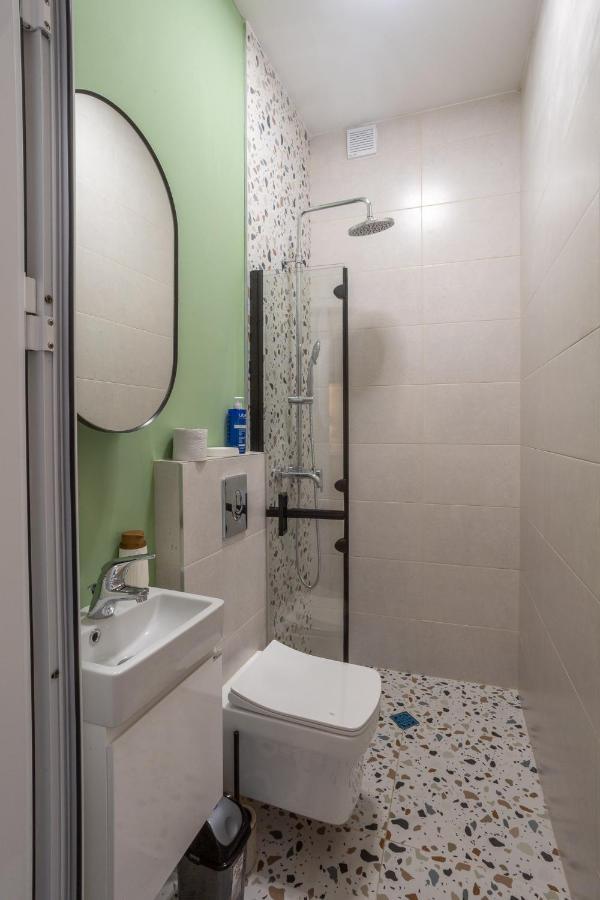Linden House - A Lovely Apartment In Central Varna Dış mekan fotoğraf
