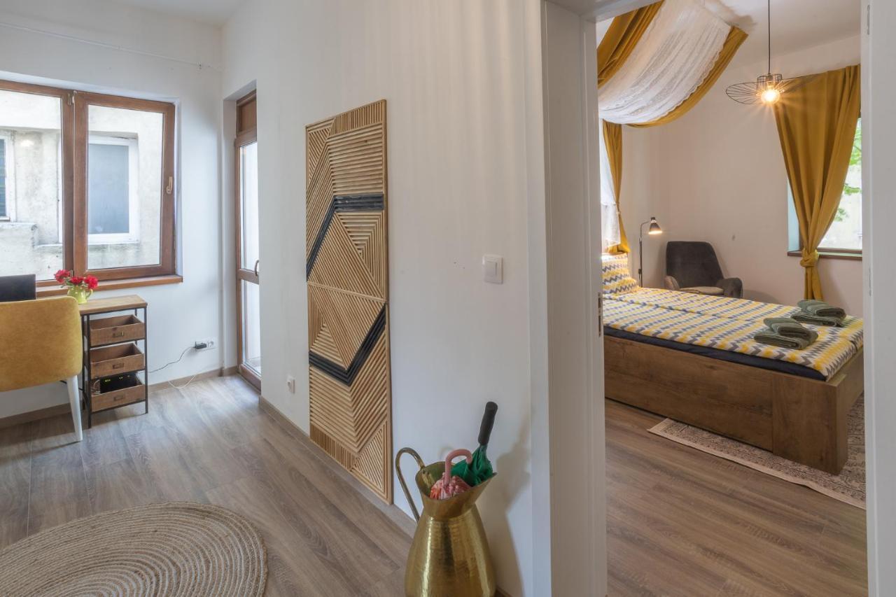 Linden House - A Lovely Apartment In Central Varna Dış mekan fotoğraf